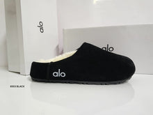Load image into Gallery viewer, Slipper