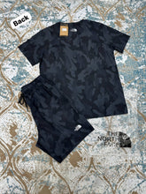 Load image into Gallery viewer, Tshirt