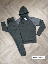 Load image into Gallery viewer, Tracksuit