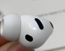 Load image into Gallery viewer, Earphone