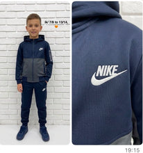 Load image into Gallery viewer, Tracksuit