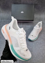 Load image into Gallery viewer, Shoes women