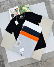 Load image into Gallery viewer, Tshirt
