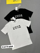 Load image into Gallery viewer, T-shirt