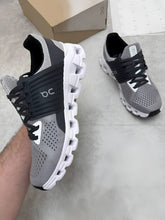 Load image into Gallery viewer, Shoes