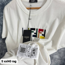 Load image into Gallery viewer, T-shirt