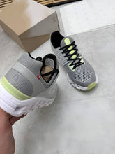 Load image into Gallery viewer, Shoes