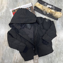 Load image into Gallery viewer, Jacket