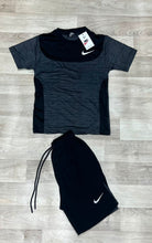 Load image into Gallery viewer, Tshirt boy