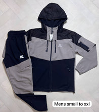 Load image into Gallery viewer, Tracksuit