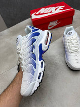 Load image into Gallery viewer, Shoes
