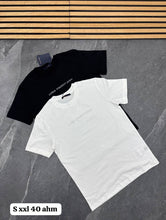 Load image into Gallery viewer, Tshirt