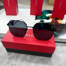Load image into Gallery viewer, Sunglass