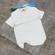 Load image into Gallery viewer, Tshirt