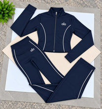Load image into Gallery viewer, Tracksuit