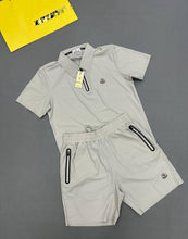 Load image into Gallery viewer, Tshirt