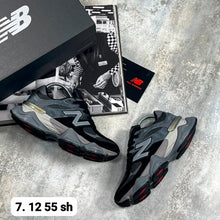 Load image into Gallery viewer, Shoes