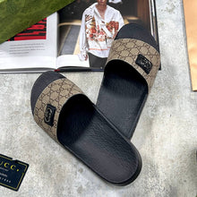 Load image into Gallery viewer, Slipper