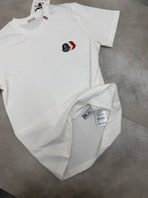 Load image into Gallery viewer, Tshirt