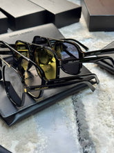 Load image into Gallery viewer, Sunglass