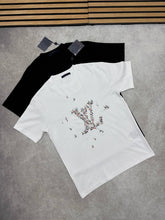 Load image into Gallery viewer, Tshirt