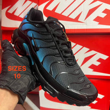 Load image into Gallery viewer, Shoes
