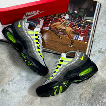 Load image into Gallery viewer, Shoes men