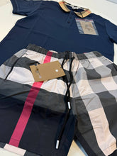 Load image into Gallery viewer, Tshirt