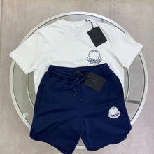 Load image into Gallery viewer, T-shirt