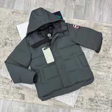 Load image into Gallery viewer, Jacket