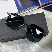 Load image into Gallery viewer, Sunglass