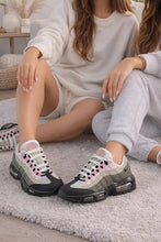 Load image into Gallery viewer, Shoes women