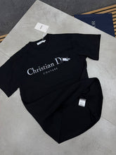 Load image into Gallery viewer, T-shirt
