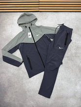 Load image into Gallery viewer, Tracksuit men