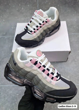 Load image into Gallery viewer, Shoes women