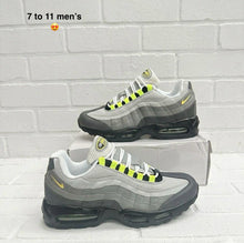 Load image into Gallery viewer, Shoes