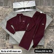 Load image into Gallery viewer, Tracksuit