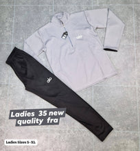 Load image into Gallery viewer, tracksuit women