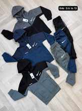 Load image into Gallery viewer, Tracksuit boy