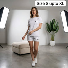 Load image into Gallery viewer, Tshirt women