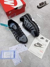 Load image into Gallery viewer, Shoes