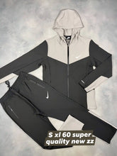 Load image into Gallery viewer, Tracksuit men