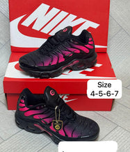 Load image into Gallery viewer, Shoes