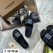 Load image into Gallery viewer, Slipper