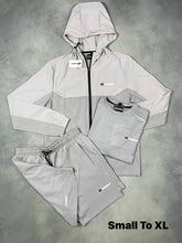 Load image into Gallery viewer, Tracksuit men
