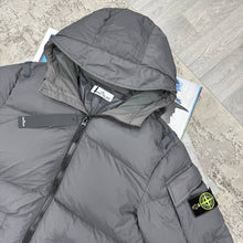 Load image into Gallery viewer, Jacket