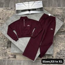 Load image into Gallery viewer, Tracksuit
