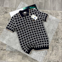Load image into Gallery viewer, Tshirt