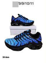 Load image into Gallery viewer, Shoes