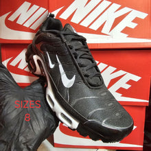 Load image into Gallery viewer, Shoes